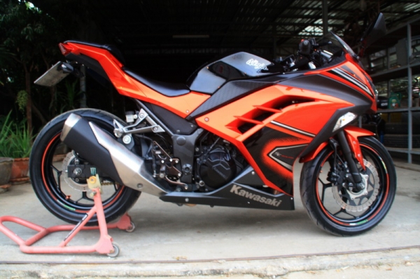 ขาย KAWASAKI NINJA 300 ปี2013 สภาพสวย ทะเบียนพร้อมโอน 117000