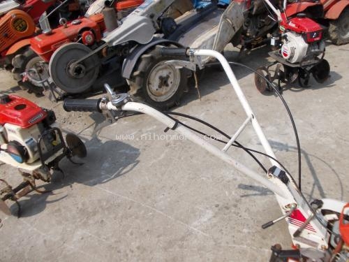 เครื่องพรวนดิน   SHIBAURA   KB272 รหัสสินค้า : 80903642 ติดต่อ  Tel.086-8150487  www.nihonmono.com