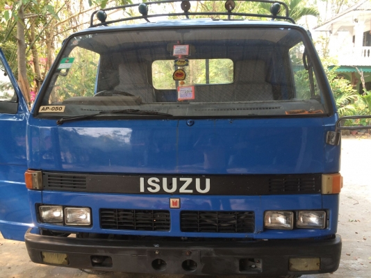 ISUZU 115 NPR 59 ห้างแท้ น๊อต6 เครื่อง 110 4BE ยาว4.5