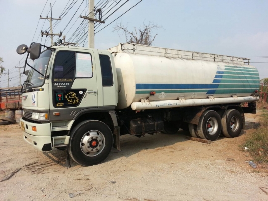 ขายรถบรรทุกน้ำมันHINO FM3Mแท้ เครื่องM10C 2เพลา 245แรง ขายรถบรรทุกน้ำมันHINO FM3Mแท้ เครื่องM10C 2เพลา 245แรง