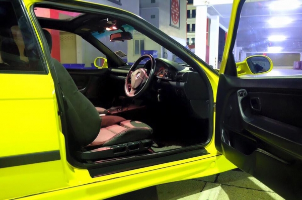 ขาย BMW 318 COMPACT เเต่งมาตามรูปรถทำมาสวยเนียน 2ประตูแท้ ภายในตัวนอกแท้ทั้งคัน หลังคาซันรูป