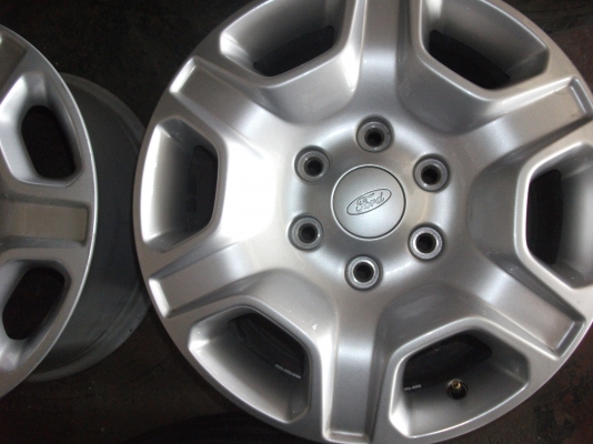 ล้อแม็ค 16" ฟอร์ดตัวใหม่