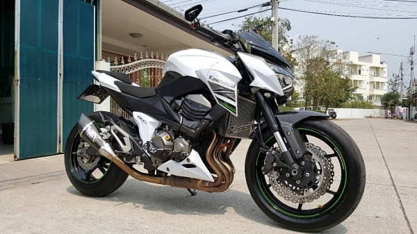 ขาย Kawasaki z800 ปี 2014 วิ่งน้อย สภาพดีมาก หล่อๆ พร้อมขับ