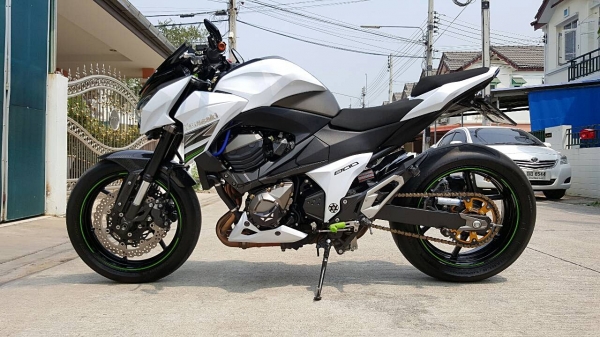 ขาย Kawasaki z800 ปี 2014 วิ่งน้อย สภาพดีมาก หล่อๆ พร้อมขับ