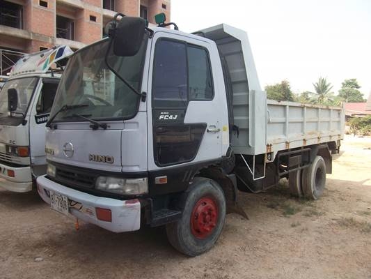 ฝากขาย 6 ล้อดั้มฮีโน่ FC4J  140แรง ขอบคุณครับ