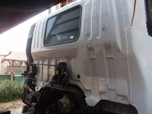 ฝากขาย 6 ล้อดั้มฮีโน่ FC4J  140แรง ขอบคุณครับ