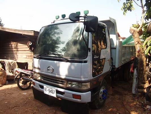 ฝากขาย 6 ล้อดั้มฮีโน่ FC4J  140แรง ขอขอบคุณครับ