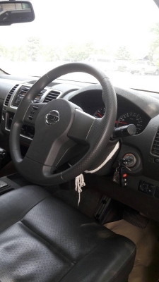 nissan navara sv a/t 2.5cc. 2012 แคปเปิดได้