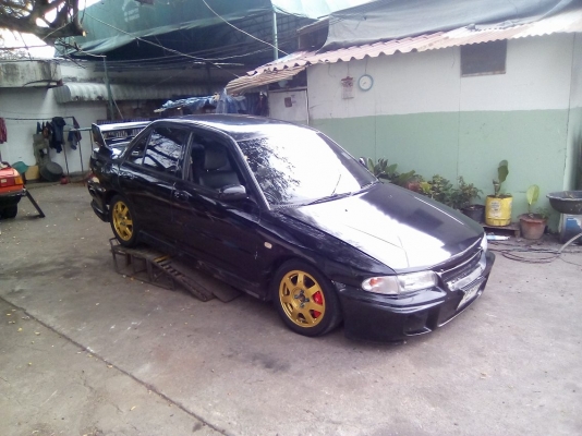 ขายด่วน..อีคาร์93"ตัวประกอบนอกดิสเบรค 4 ล้อเครื่อง4G93M/Tคลัชทองแดงติดแก๊สLPGเช็ทกล่องมาใหม่แร๊งงง..ภายในหนังสวยแอร์ดีเครื่องสมบูรณ์ภาษีกันยา 59 ราคาเพียง 29,000 บาทเอกสารพร้อมโอนนะคร๊าปป(พิเศษ!!!ราคาพร้อมทำสีให้ใหม่ทั้งคัน 40,000บาทเท่านั้ัน!!)สนใจโ