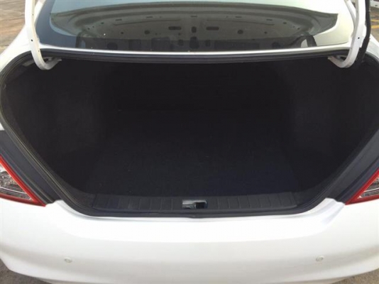 Nissan Almera 1.2 E Sedan สีขาว ปี2013 Nissan Almera 1.2 E Sedan สีขาว ปี2013