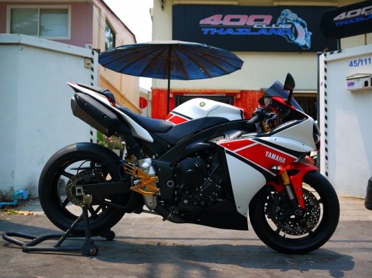 ขาย Yamaha R1 ปี 2012 ตัว Limited สเปคเมกาแท้ พร้อมทะเบียนแท้ รถสวย เครืองสดๆพร้อมออกทริป