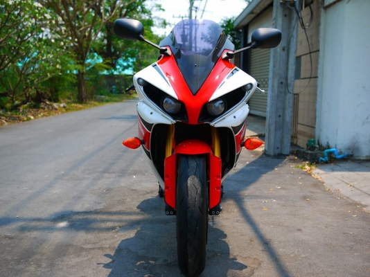 ขาย Yamaha R1 ปี 2012 ตัว Limited สเปคเมกาแท้ พร้อมทะเบียนแท้ รถสวย เครืองสดๆพร้อมออกทริป