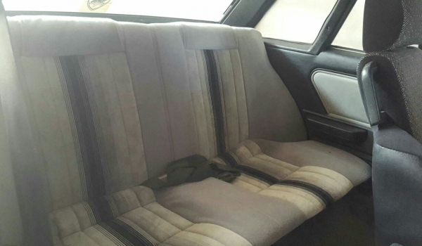 ae70 รถนอก