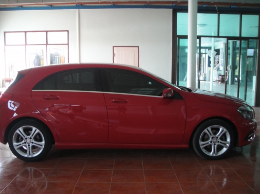 ขายรถยนต์ Benz A180 สีแดง ปี13 รถใช้มา18เดือน ค้างงวด 30 เดือน เดือนละ 25,344 บาท ผ่อนต่อได้ (ไม่ให้ป้ายประมูล) ติดต่อ 087-0969823,0909919333 ขายรถยนต์ Benz A180 สีแดง ปี13 รถใช้มา18เดือน ค้างงวด 30 เดือน เดือนละ 25,344 บาท ผ่อนต่อได้ (ไม่ให้ป้ายประมูล) ติดต่อ 087-0969823,0909919333