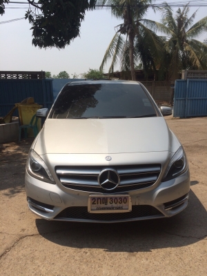 ขายรถยนต์ Benz B180 สีบลอนด์ ปี13 ขาย1,300,000บาท หรือผ่อนต่อ 30 งวด เดือนละ 29,975 บาท (ไม่ให้ป้ายประมูล) ติดต่อ 090-9919333,0870969823 ขายรถยนต์ Benz B180 สีบลอนด์ ปี13 ขาย1,300,000บาท หรือผ่อนต่อ 30 งวด เดือนละ 29,975 บาท (ไม่ให้ป้ายประมูล) ติดต่อ 090-9919333,0870969823
