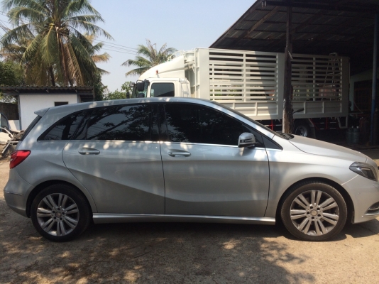 ขายรถยนต์ Benz B180 สีบลอนด์ ปี13 ขาย1,300,000บาท หรือผ่อนต่อ 30 งวด เดือนละ 29,975 บาท (ไม่ให้ป้ายประมูล) ติดต่อ 090-9919333,0870969823 ขายรถยนต์ Benz B180 สีบลอนด์ ปี13 ขาย1,300,000บาท หรือผ่อนต่อ 30 งวด เดือนละ 29,975 บาท (ไม่ให้ป้ายประมูล) ติดต่อ 090-9919333,0870969823