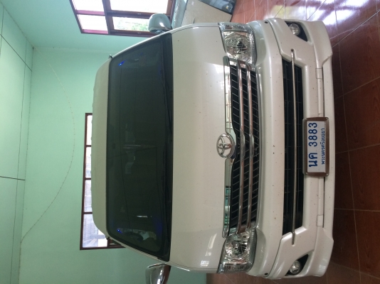 ขายรถตู้ Toyota ventury ปี12 7ที่นั่ง แต่ง VIP แอร์ ไมโครบัส เบาะนวด ติดจานดาวเทียม รถใช้งาน3หมื่นกว่าๆกิโล