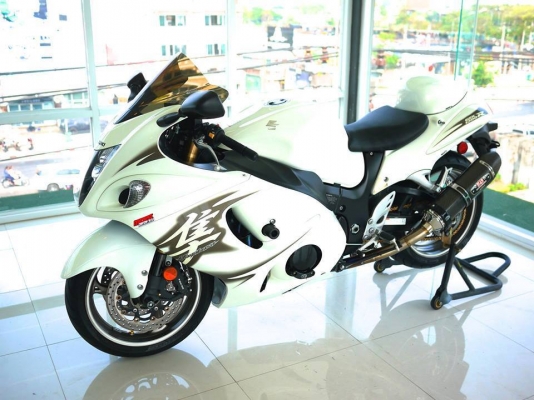ขาย Suzuki Hayabusa ปี 2011 พร้อมทะเบียนแท้ ออกเรดบารอน สีเดิมทั้งคัน รถสวยมากๆไม่มีอุบัตติเหตุการันตรีสภาพให้