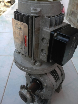 มอเตอร์เกียรทด1ต่อ10