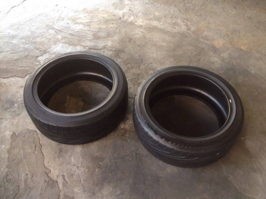 ขายยางtoyo t1r japan 215 45 17 ปี13 จำนวน4เส้น1ชุด สภาพ ดอกหนา85\%1คู่ อีกคู่ดอกหนา75\% ไม่บวม มีปะยัดไหม2เส้น ดอกกินข้าง1คู่ ไม่มีแตกลายงา ราคา2300บาท จำนวน4เส้นนะคับ รับประกันยางทุกเส้นยินดีคืนเงิน โทร0924462525โส กทม