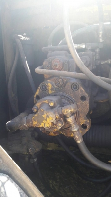 KOBELCO SK 120 มาร์คทรี