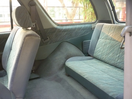 สปร์อตไรเดอร์ ขับสอง (เพชรน้ำเอก)  วิ่งน้อย ยังไม่เคยทำสี ราคาคุยกันได้ครับ.