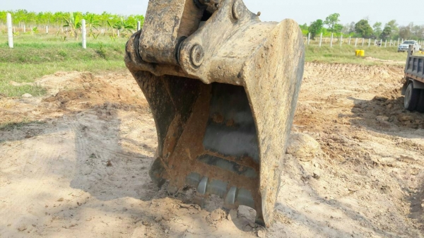 ขาย 535,000Komatsu PC120 รุ่น 5 เครื่องดี ปั้มดี เอวแน่น ช่วงล่างเต็มรถพร้อมใช้ 090-772-3710 090-772-3708 ขาย 535,000Komatsu PC120 รุ่น 5 เครื่องดี ปั้มดี เอวแน่น ช่วงล่างเต็มรถพร้อมใช้ 090-772-3710 090-772-3708