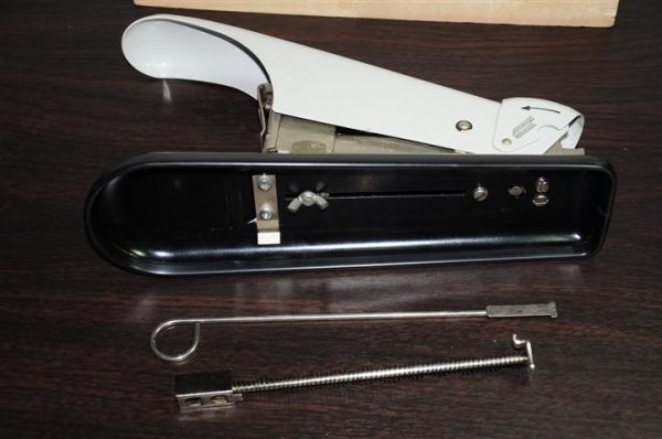 เครื่องเย็บกระดาษขนาดใหญ่ Rapid 9 Made in Sweden