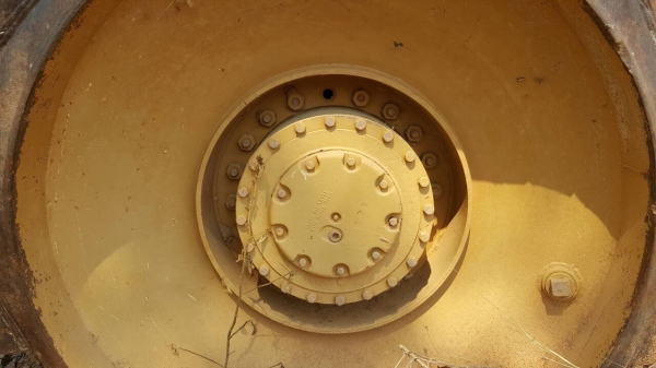 ขาย รถบดล้อหนาม 4 ล้อแกะ BOMAG K300 เครื่องเกียร์ครบ ขายตามสภาพไม่มีเวลาประกอบ เอกสารใบซื้อขาย