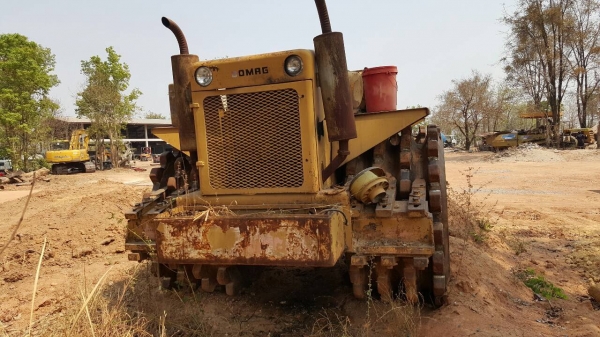 ขาย รถบดล้อหนาม 4 ล้อแกะ BOMAG K300 เครื่องเกียร์ครบ ขายตามสภาพไม่มีเวลาประกอบ เอกสารใบซื้อขาย