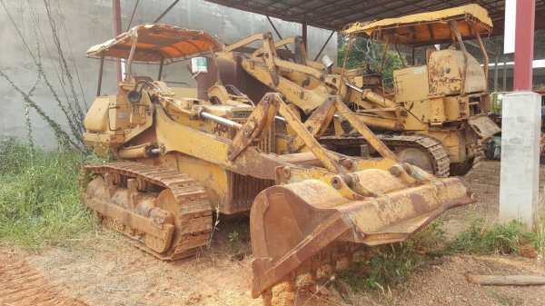 ขาย แทรคเตอร์ KOMATSU D50S-16 สภาพสวยพร้อมใช้งาน ช่วงล่างดี เอกสารใบซื้อขาย