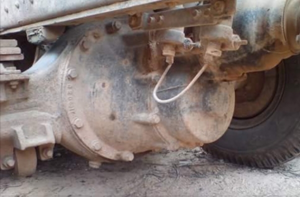 ISUZU ROCKY FXZ 240 HP 6SD1 สิบล้อดั๊มพ์ 2 เพลา กระบะดั๊มพ์คอกมิเนียม 12 ตันสวยๆพร้อมใช้งาน ร็อก 210 วางเครื่อง 240 แรงเครื่องแรงดีมากครับไม่มีแตกเยิ้มลงเล่มครบถูกต้อง เกียร์อีตั้น ภายในเก๋งคอนโซลสวยครบพร้อม พวงมาลัยเพาเวอร์ ระบบเบรคทริ๊ปฟี้ครบครัน ช่วงล่