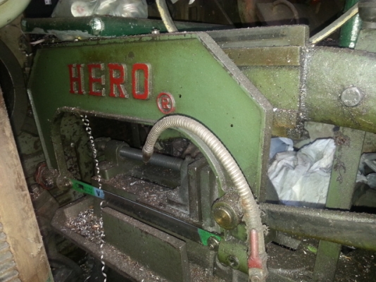 ขายเลือยฮีโร