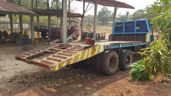 ขาย เทนเลอร์ 10 ล้อ หัวยาว เพลาเดียว คัสซีสวยตลอดเส้น เครื่อง 6BD1 165 แรงม้า ช่วงล่างใหญ่ลูกหมากร้อย สโลว์เกียร์กลาง ทะเบียนเต็มพร้อมโอน ราคาต่อรองได้ครับ