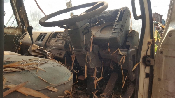 ขาย หัวคัสซี 10 ล้อ เพลาเดียว ISUZU JCM วางหัว ROCKY เครื่อง HO7C เทอร์โบ 210 แรงม้า เกียร์ HO เฟืองท้าย FUSO เบรคทิฟฟี่ พาวเวอร์ คัสซีมีบวม ทะเบียนครบพร้อมโอนครับ ขาย หัวคัสซี 10 ล้อ เพลาเดียว ISUZU JCM วางหัว ROCKY เครื่อง HO7C เทอร์โบ 210 แรงม้า เกียร์ HO เฟืองท้าย FUSO เบรคทิฟฟี่ พาวเวอร์ คัสซีมีบวม ทะเบียนครบพร้อมโอนครับ