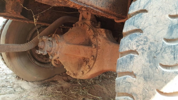 ขายตามสภาพ 10 ล้อ เพลาเดียว HINO KT925 ไม่มีทะเบียน ไม่มีเครื่อง+เกียร+คานหน้า ราคาต่อรองได้ครับ