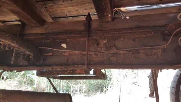 ขายตามสภาพ 10 ล้อ เพลาเดียว HINO KT925 ไม่มีทะเบียน ไม่มีเครื่อง+เกียร+คานหน้า ราคาต่อรองได้ครับ