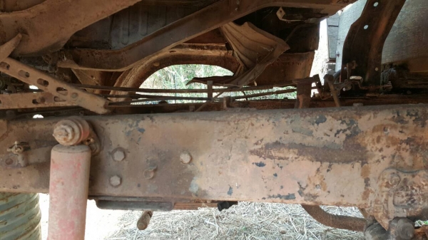 ขายตามสภาพ 10 ล้อ เพลาเดียว HINO KT925 ไม่มีทะเบียน ไม่มีเครื่อง+เกียร+คานหน้า ราคาต่อรองได้ครับ