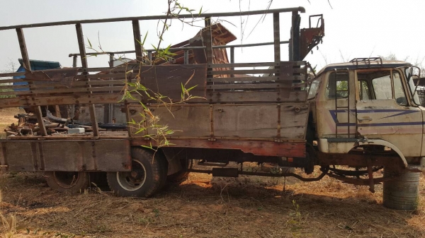 ขายตามสภาพ 10 ล้อ เพลาเดียว HINO KT925 ไม่มีทะเบียน ไม่มีเครื่อง+เกียร+คานหน้า ราคาต่อรองได้ครับ