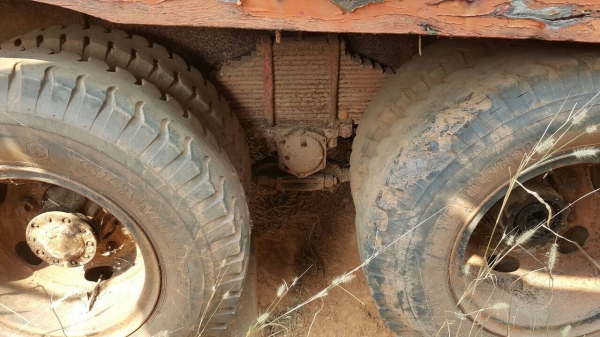 ขายตามสภาพ 10 ล้อ เพลาเดียว HINO KT925 ไม่มีทะเบียน ไม่มีเครื่อง+เกียร+คานหน้า ราคาต่อรองได้ครับ