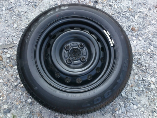 ขายยางอะไหล่พร้อมกะทะ นิสสัน มาร์ช 4รูขอบ14 ยางMAXXIS165/70R14 ปี13 ใหม่ๆ จำนวน 1 เส้น