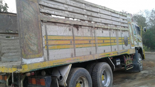 สิบล้อ ฮีโน่ 344ปี53 แม่ลูก3คาน ดั้มยิ่งตรง กะบะมีเนียม สภาพดีเดิมๆพร้อมใช้งาน ทะเบียนพร้อมโอน