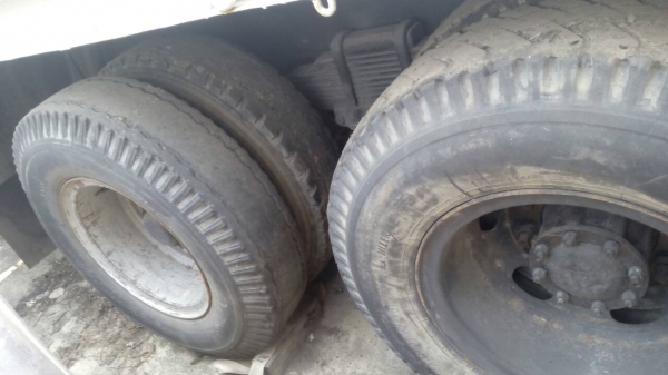 สิบล้อ ฮีโน่ ZM704 EK100-260เเรง เพาเดียว พื้นเรียบยาว 6.50ม สภาพดีพร้อมใช้งาน ทะเบียนพร้อมโอน เหมาะสำหรับทำ รถเทนเลอร์ เครือง 370,000แรง ครับ สิบล้อ ฮีโน่ ZM704 EK100-260เเรง เพาเดียว พื้นเรียบยาว 6.50ม สภาพดีพร้อมใช้งาน ทะเบียนพร้อมโอน เหมาะสำหรับทำ รถเทนเลอร์ เครือง 370,000แรง ครับ