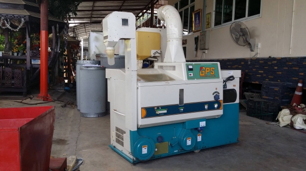 เครื่องสีข้าวกล้องเก่าญี่ปุ่น  SATAKE  รุ่น GPS450AX  สภาพเครื่องสวย พร้อมใช้งาน