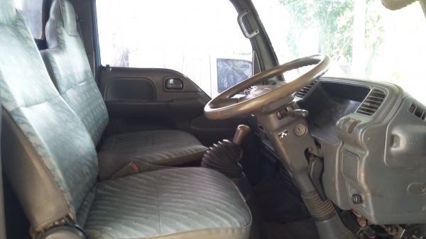 มัดจำแล้วครับ จากลูกค้าจังหวัดเลย 4 ล้อป้ายเล็กไม่ติดเวลา  เครื่องดีเซล100แรง4JG2 แอร์ เพาเวอร์ กระจกไฟฟ้า