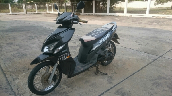 click เครื่องดีเยี่ยม พร้อมใช้งาน