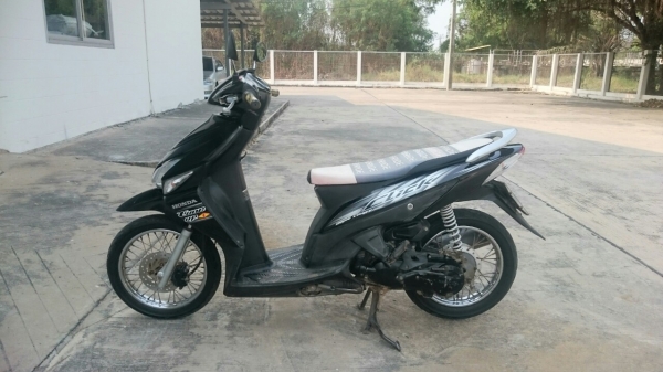 click เครื่องดีเยี่ยม พร้อมใช้งาน