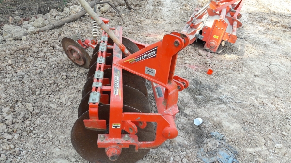 ขายรถไถL3608ใบมีดผาล6ตราข้างพร้อมใช้ครับ