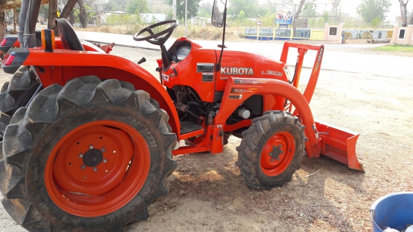 ขายรถไถL3608ใบมีดผาล6ตราข้างพร้อมใช้ครับ