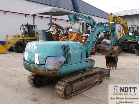 KOMATSU PC30-7E 7992hr 1995yr รถเก่าญี่ปุ่นไม่เคยใช้งานในไทยครับ KOMATSU PC30-7E 7992hr 1995yr รถเก่าญี่ปุ่นไม่เคยใช้งานในไทยครับ